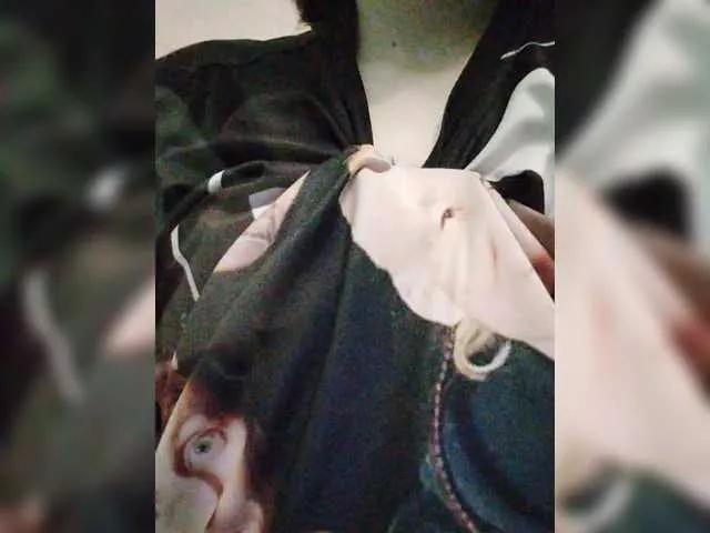 ---Nastya--- from BongaCams