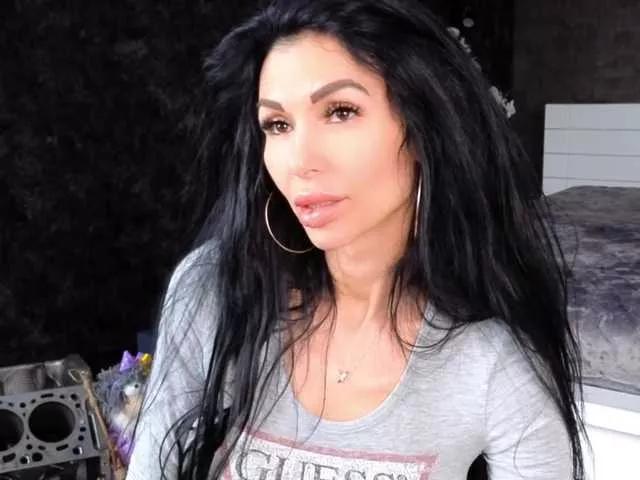 -BABAYAGA- from BongaCams