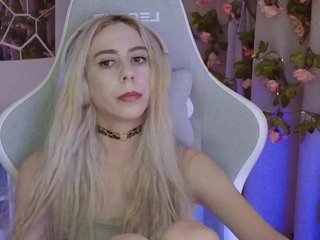 -Light-Fury- webcams show profile image 