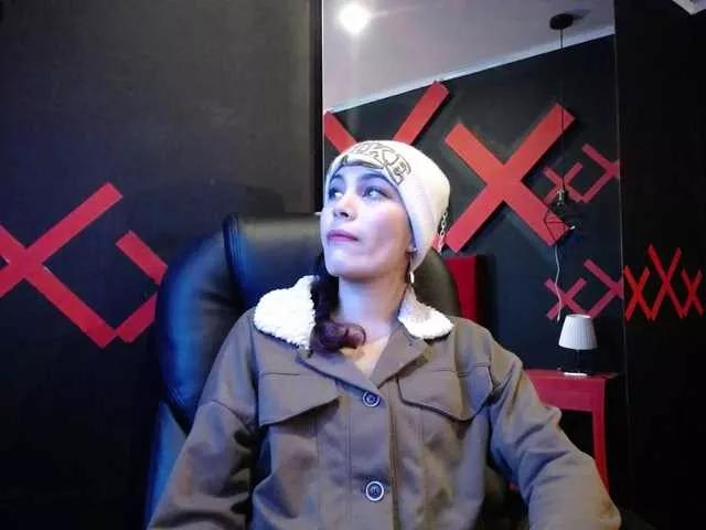 -yuyi from BongaCams