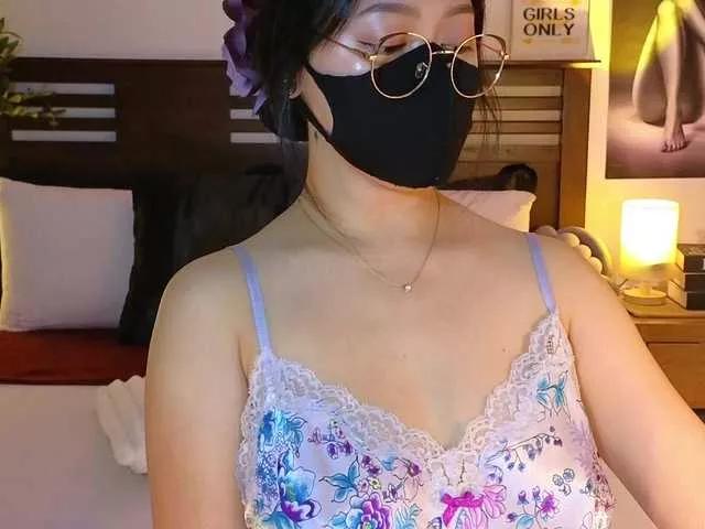 aaliyah18ally from BongaCams