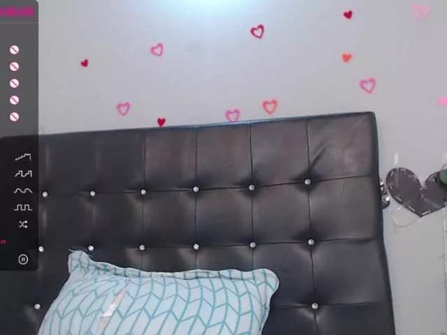 Abbyqueen from BongaCams