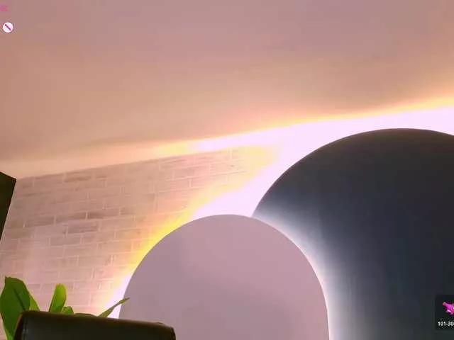 AgathaKondo1 from BongaCams