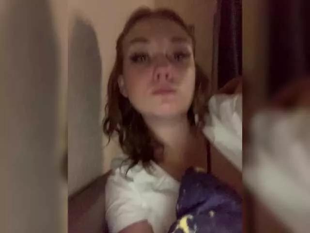 AGusik2609 webcams show profile image 