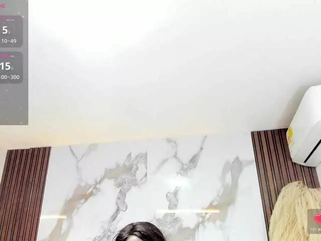 aidaadams from BongaCams