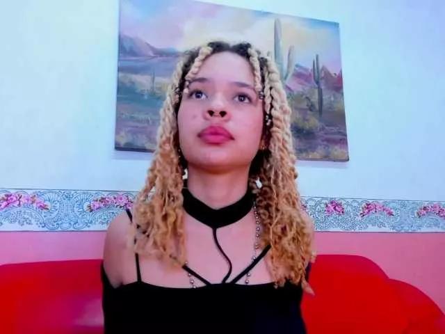 AidaWell from BongaCams