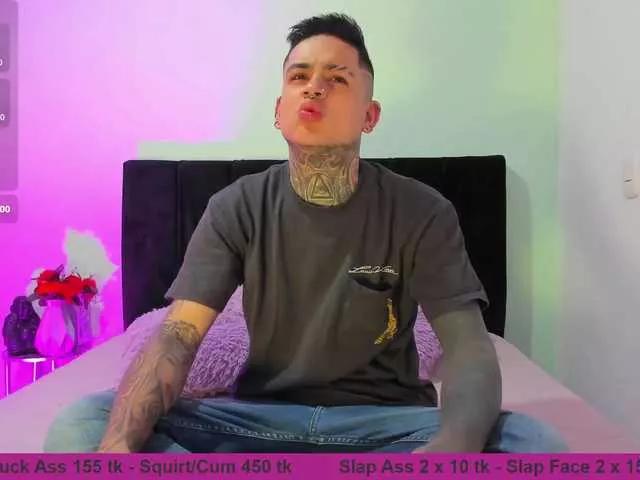 Alana-and-Jack from BongaCams
