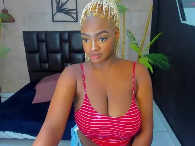 alanabonny from BongaCams