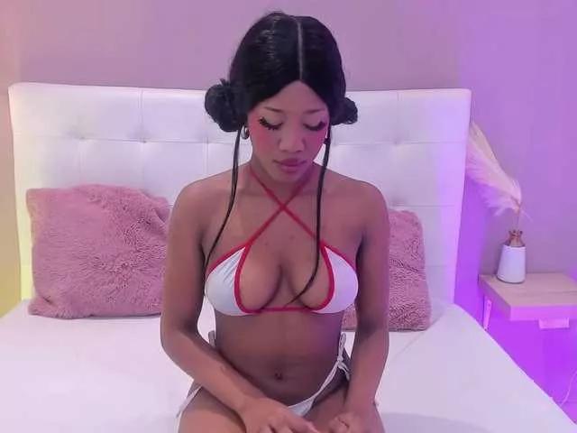 AlayshaJohnson from BongaCams