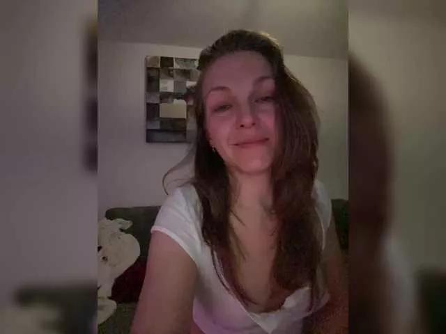 Alisasqrl webcams show profile image 