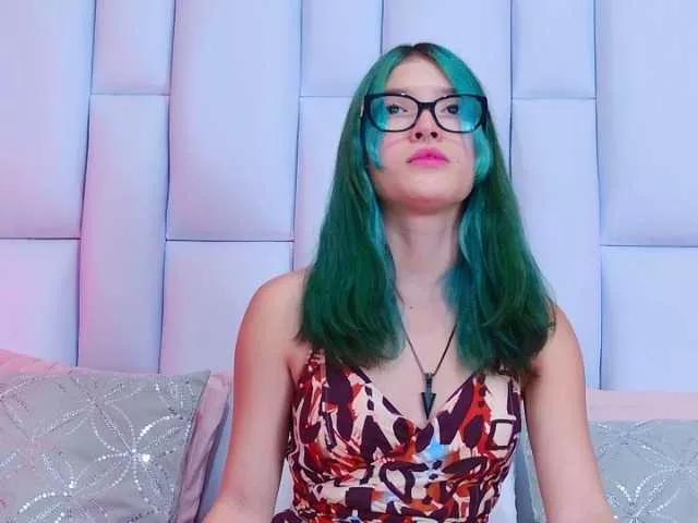 AlliciaKim from BongaCams