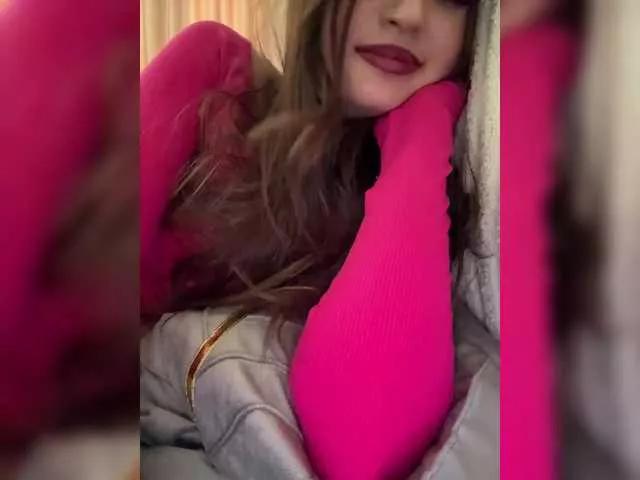 Alliina-leee from BongaCams