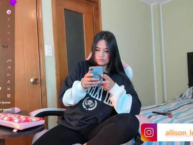 allisonlove69 from BongaCams