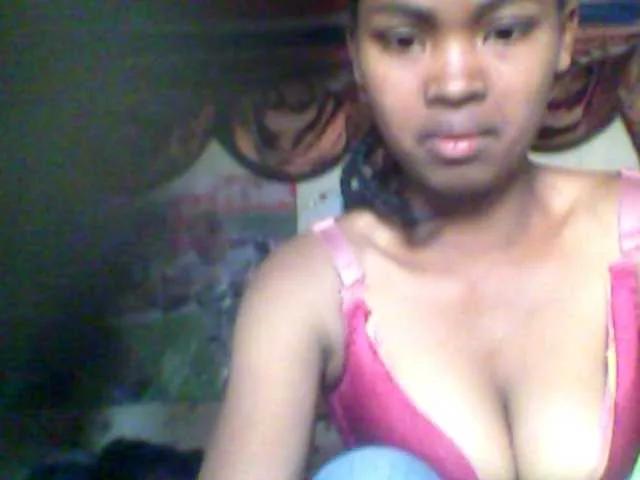 Allycha1 from BongaCams