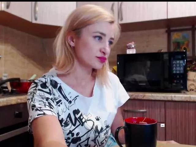 alya555 from BongaCams
