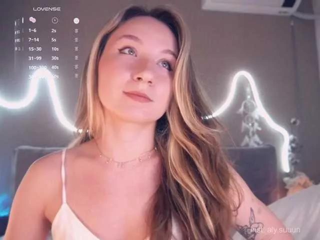 alyyyson from BongaCams