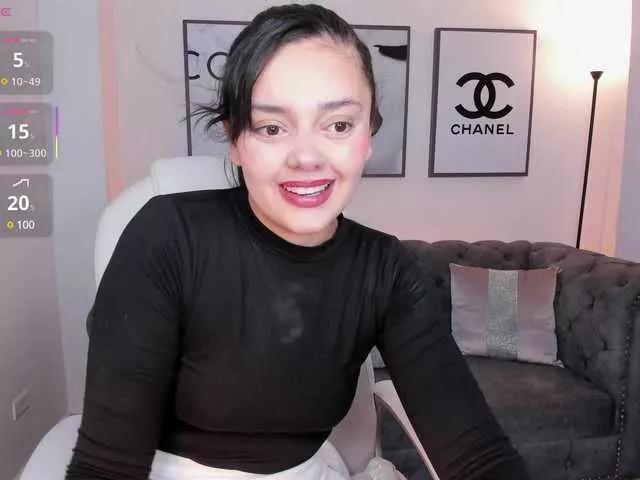Amelia-cherry webcams show profile image 