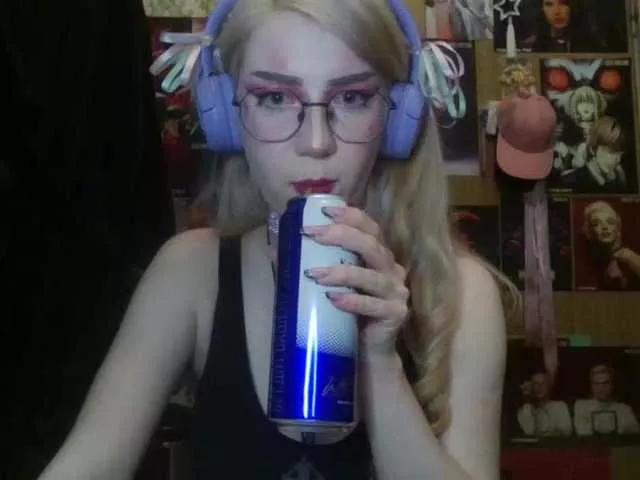 anadewitt from BongaCams
