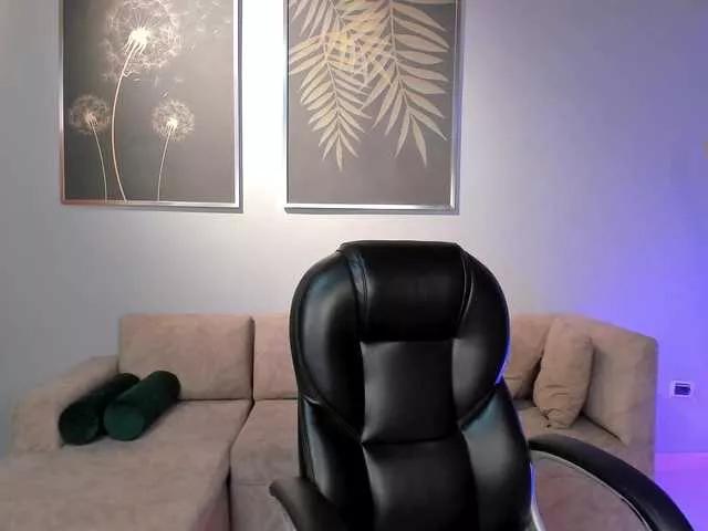 AnaisNin1 from BongaCams