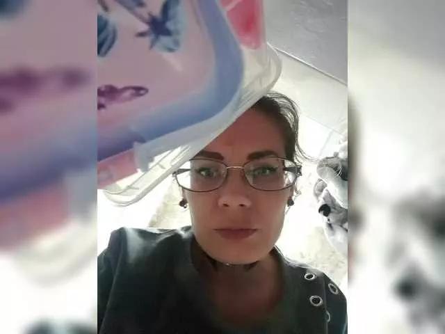 analiMilana from BongaCams