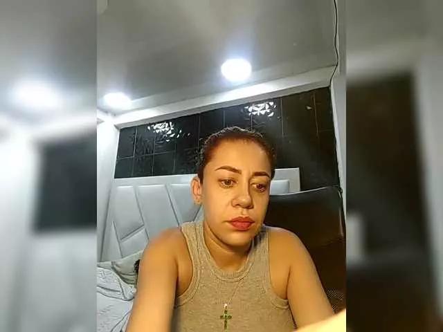 AnnbellaRose from BongaCams