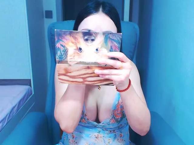 AnneJiang from BongaCams