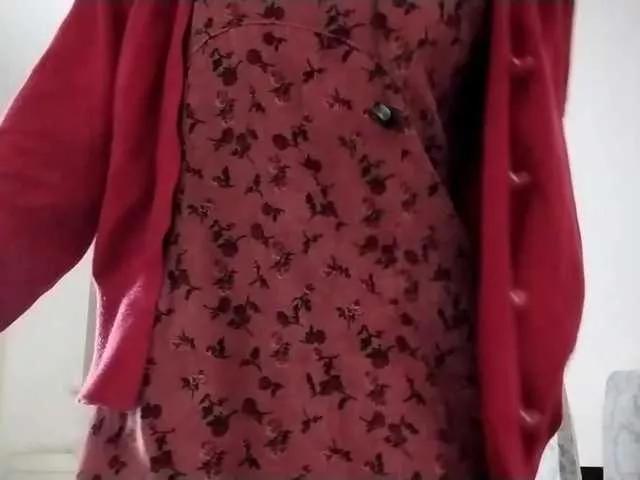 AraPfieffer from BongaCams