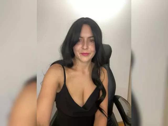 AriaShy from BongaCams