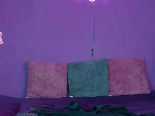 Arii-moon from BongaCams