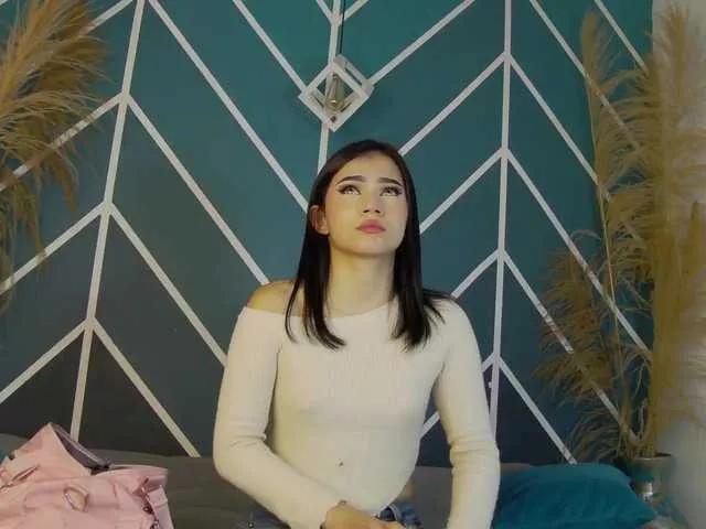 Arii-moon from BongaCams