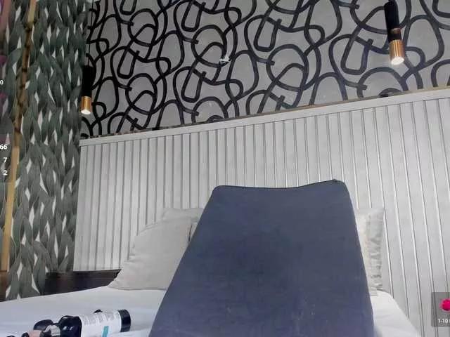 AriiNovoa from BongaCams