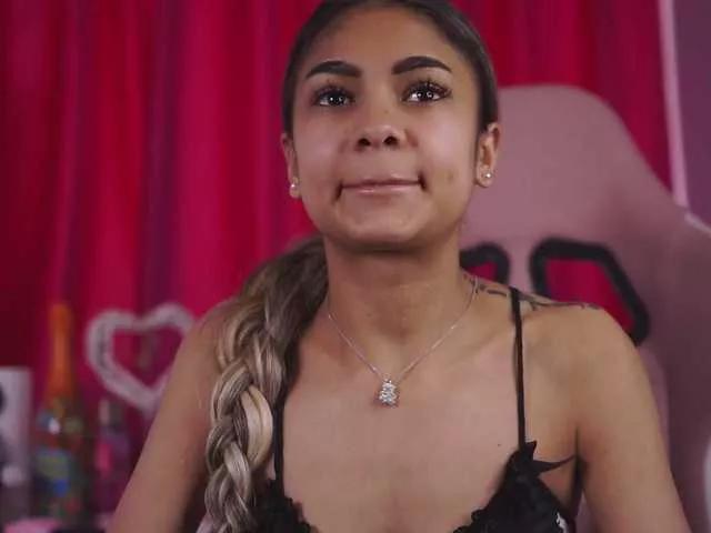 AshaYuva from BongaCams