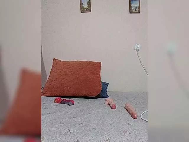 AsyaCam from BongaCams