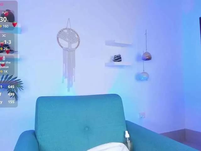 Aura-cuutee from BongaCams