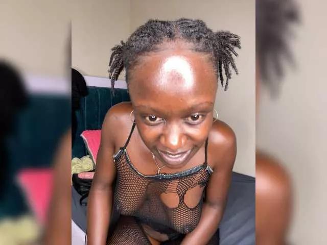 AuroraBunny webcams show profile image 