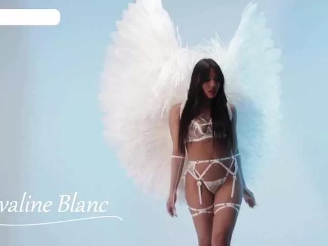 Avaline-blanc from BongaCams
