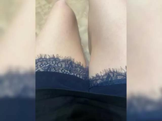 Avrora09 webcams show profile image 