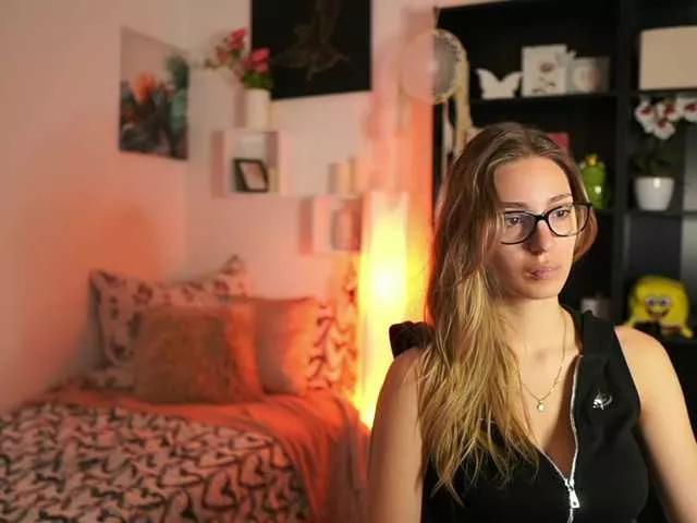 ayahitakayama from BongaCams