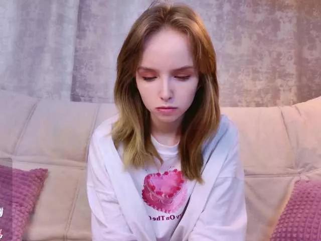 b4by-lol1 from BongaCams