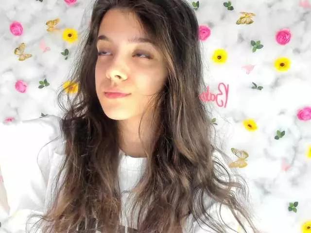 BabyAylin from BongaCams
