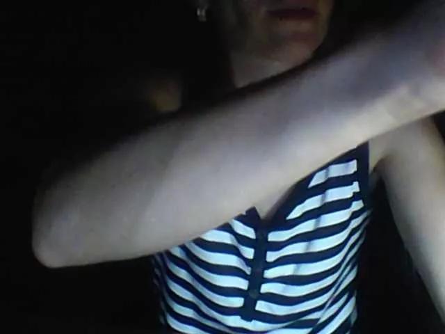 BabyLove4432 from BongaCams