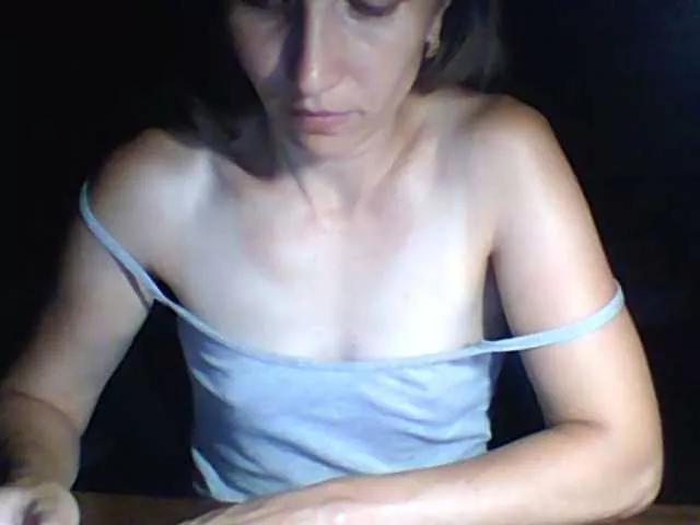 BabyLove4432 from BongaCams