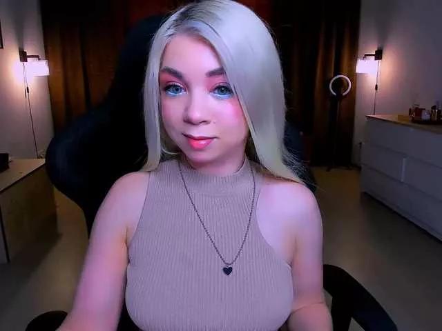 BabyNicole from BongaCams