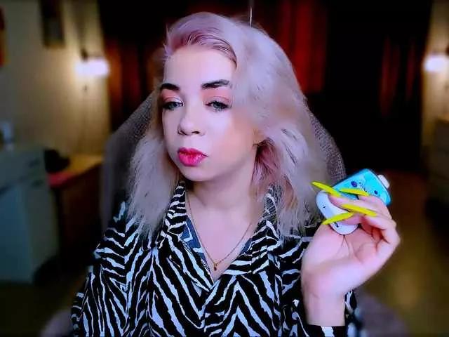 BabyNicole from BongaCams