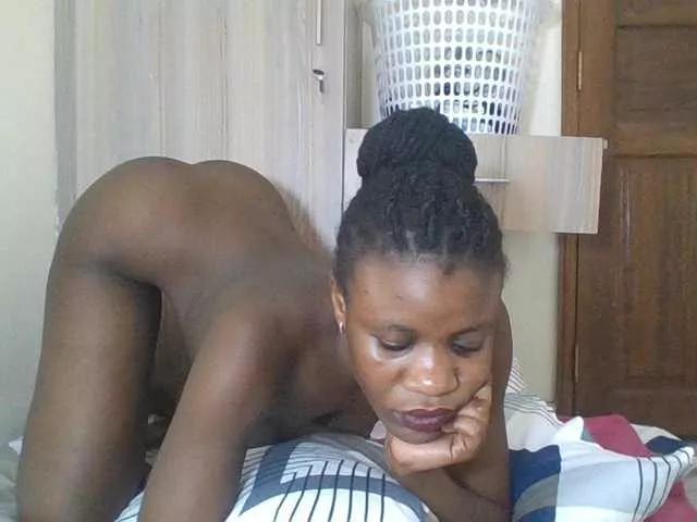 Babyrozzilah from BongaCams