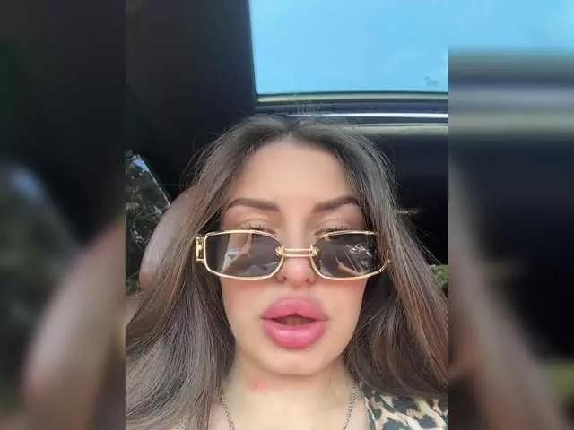 babyymommyanddadyy from BongaCams