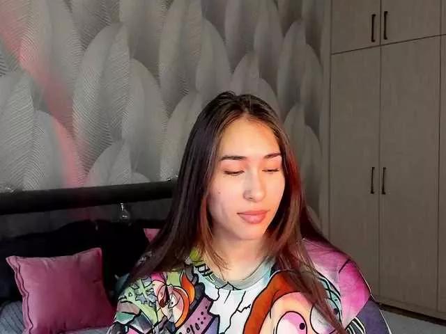 Bambiiiii from BongaCams