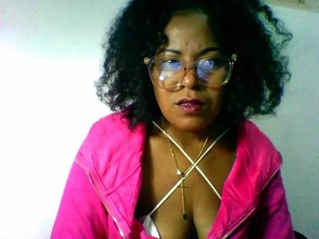 Barbie12 from BongaCams