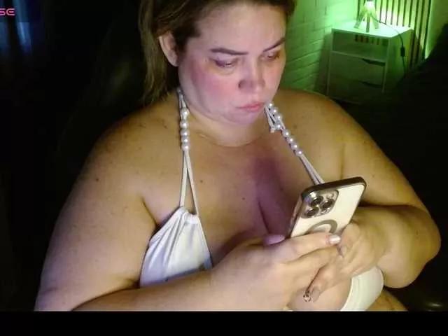 bella-savati from BongaCams