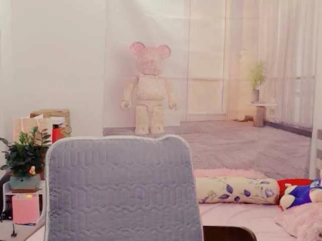 Bella6868 from BongaCams